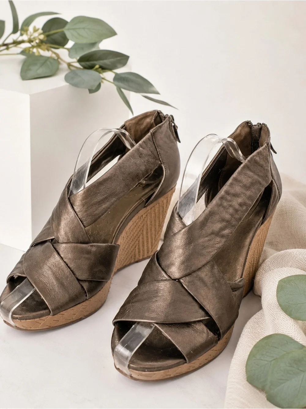COLE HAAN Size 10.5 Bronze Delfina Espadrille Wedges Sandals Shoes w/ N. Air